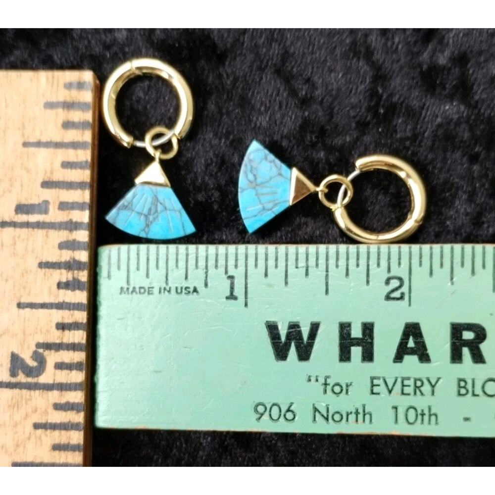 Rebecca Minkoff NEW Tiny Gold Huggie Hoop Turquoise Carved Fan Charm Earrings - Picture 6 of 6